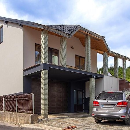 Zeleniy Bir Hotel Буковел Екстериор снимка
