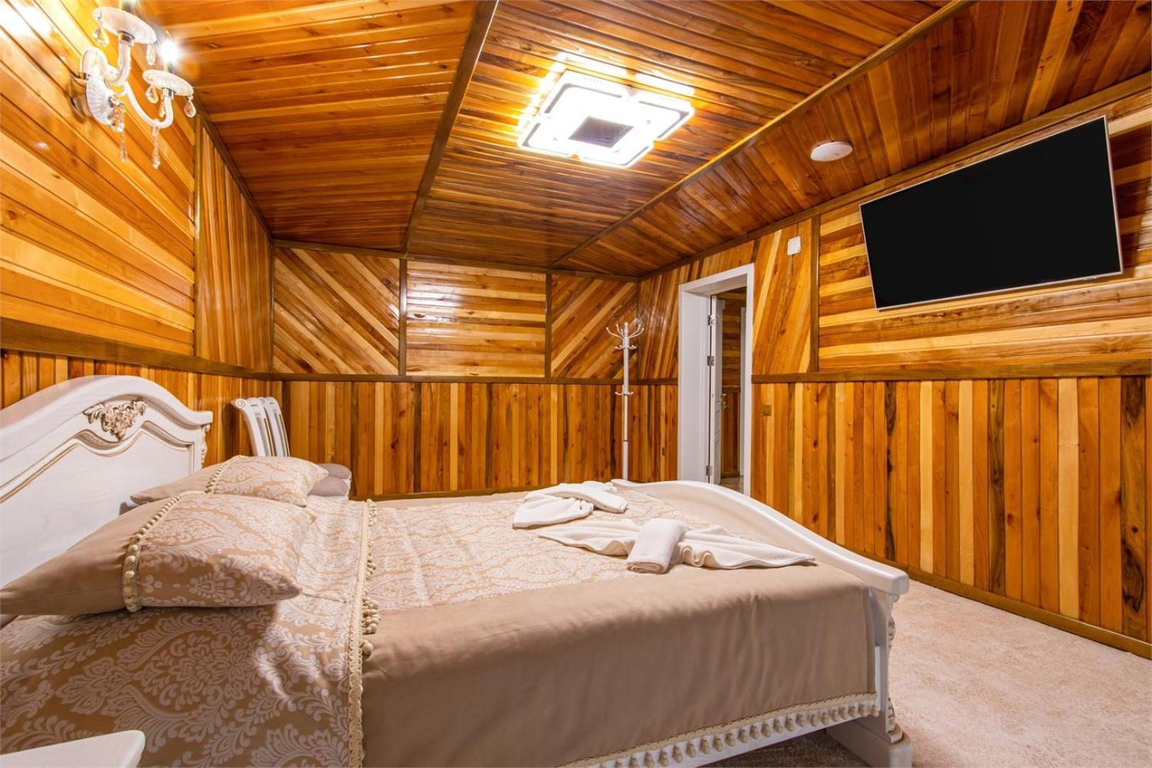 Zeleniy Bir Hotel Буковел Екстериор снимка